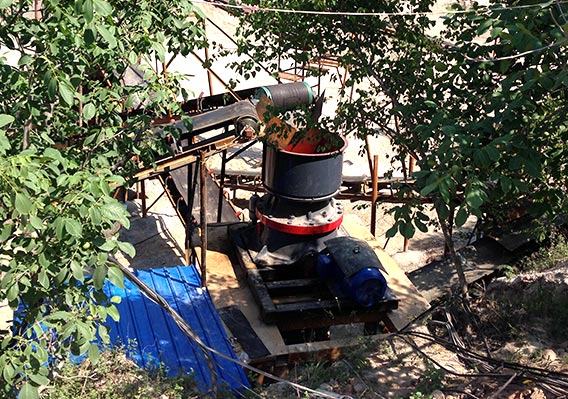300t/h cone crusher for stone crushing plant in Argentina